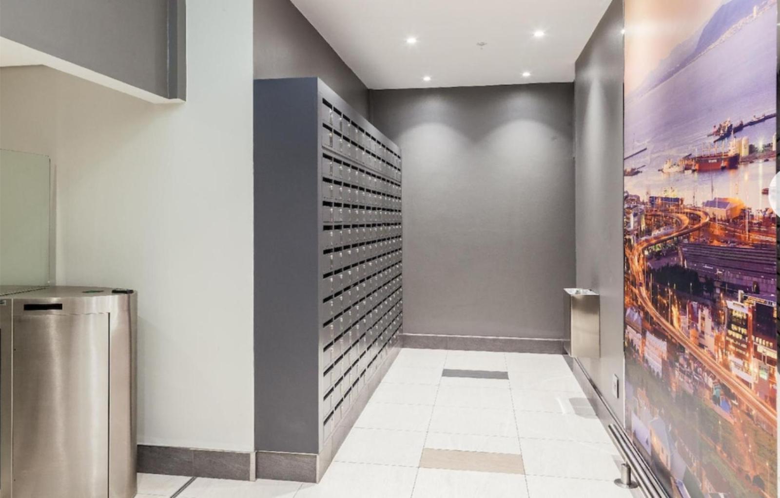 Apartment U Private In Gardens Centre *